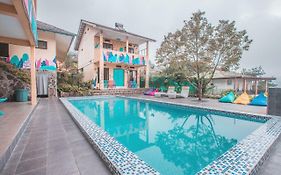 D'Oasis Mountain Resort